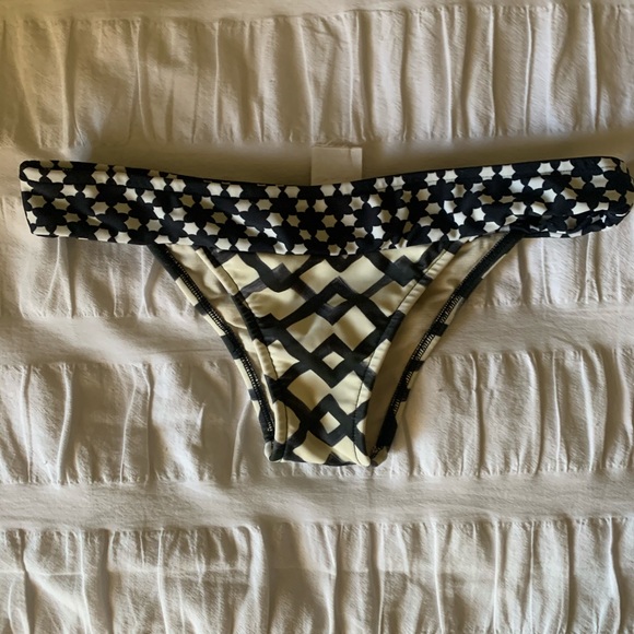 Salinas two piece patterned swimsuit - bottom - Picture 5 of 7